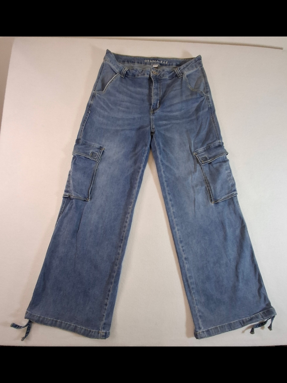 Gemma Rae Women’s Size 10  Wide Leg Cargo Jeans